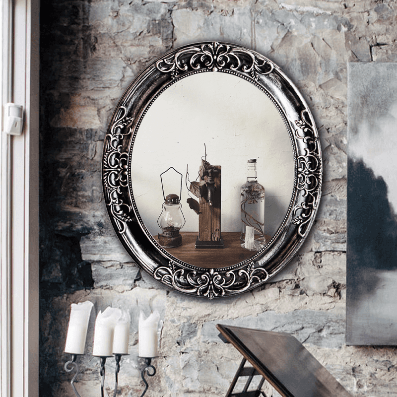 Round classic style mirror with bronze frame